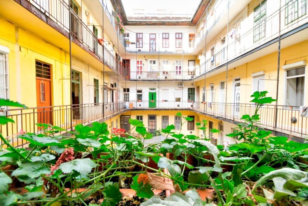 부다페스트 Nefelejcs Near The Keleti Railway Station 아파트 외부 사진